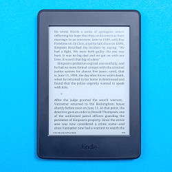 Amazon Kindle Paperwhite (7th Gen) Review: Books on the Go